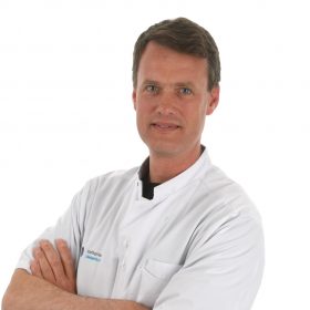 dr. T.J. (Thomas) van Brakel