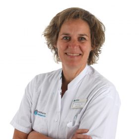 dr. C.M.J. (Carolien) van der Linden